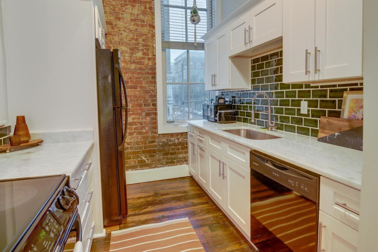 Historic Memphis Condo Walk To Beale Street! Exterior photo